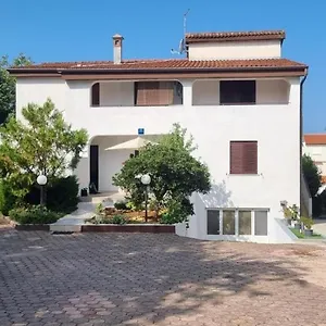 Cerova Apartment Poreč